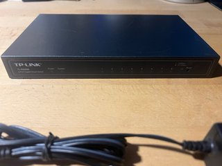 TP-Link TL-SG2008 Switch