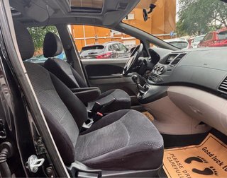 Mitsubishi Grandis 2007