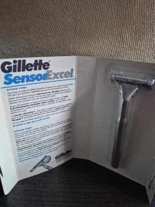 Gillette Sensor Excel - Máquina y Recarga