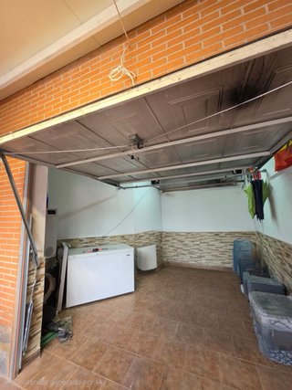 PUERTA GARAJE CHALET