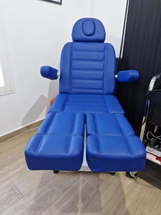 Sillón podología eléctrico también camilla