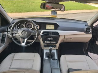 Mercedes-Benz C200  2013