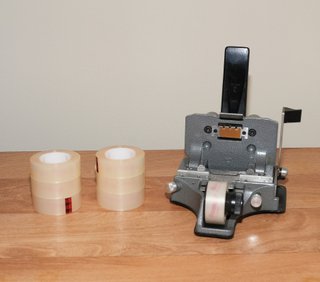 EQUIPO DE CINE DE 16MM - PROYECTOR, ACCESORIOS..