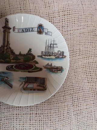 Plato recuerdo CADIZ