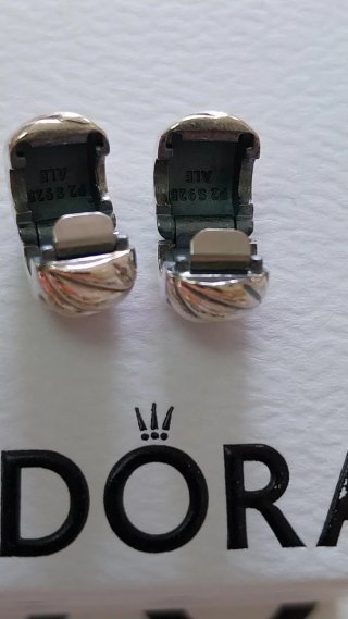 2 Clip Pandora Plumas Pulidas.