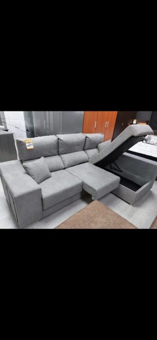 Sofá chaiselongue nuevo 399€