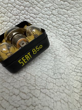 Kit Bombillas Repuesto SEAT 850 (FER) ORIGINAL