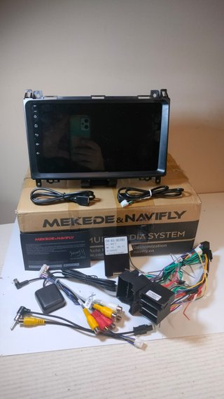 Pantalla Android Carplay 9" Mercedes B200. NUEVA