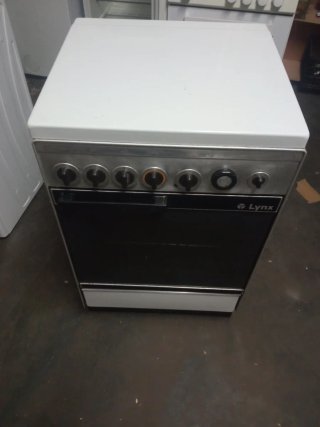Cocina de gas con horno (butano)