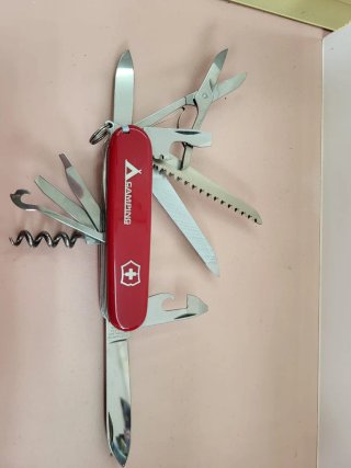 Navaja Victorinox Camping Roja