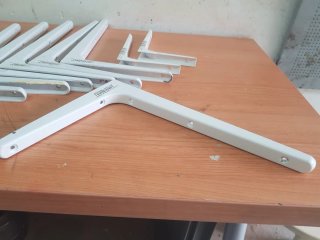 Soportes de pared para estanterías