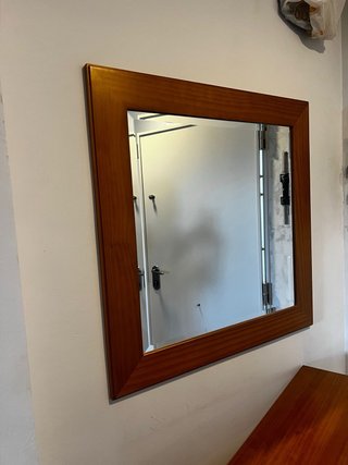 Mueble recibidor pino con espejo y mimbre