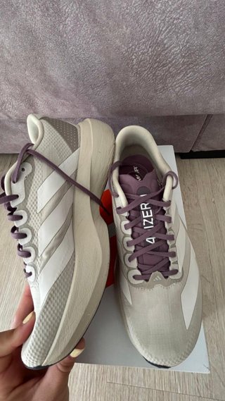 Adidas Adizero evo SL Beige/Blanco