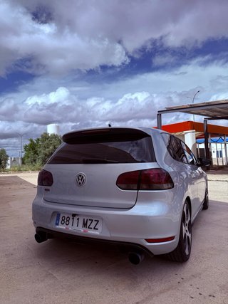 Volkswagen Golf 6 GTI