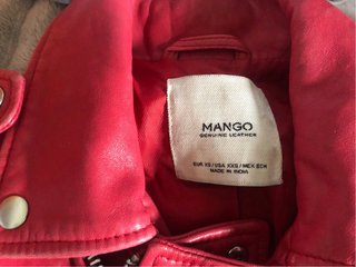 Cazadora biker rojo/fucsia de la marca MANGO.