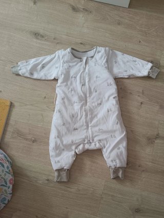 Saco dormir bebé blanco con conejos