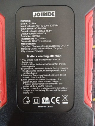 Cargador Batería Coche 12V Inteligente