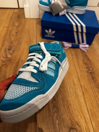 Adidas Forum Azul y Blanco