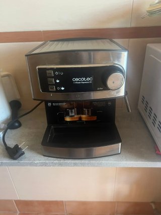 Cafetera Cecotec Power Espresso 20