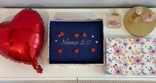 Set ricamato (scritta a scelta)