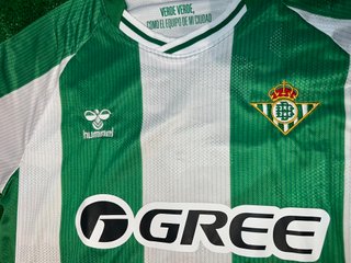 Camiseta Betis Local Verde y Blanca. Antony 7