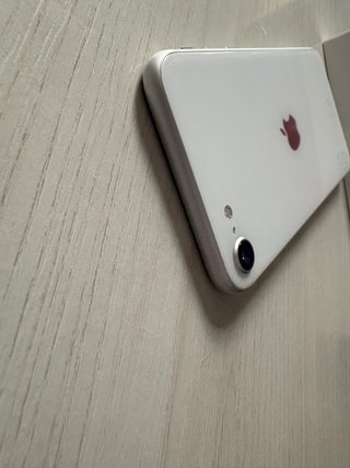 iPhone SE 2022 Argento