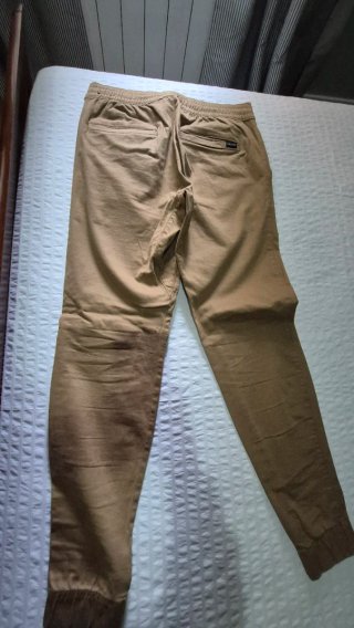 Pantalón Jogger Hollister Camel Talla XS