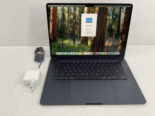 MacBook Air M4 2025