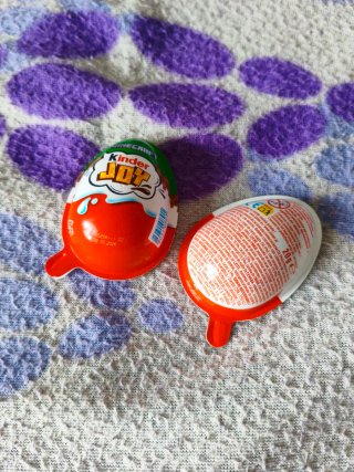 Muñeco Minecraft Kinder Joy