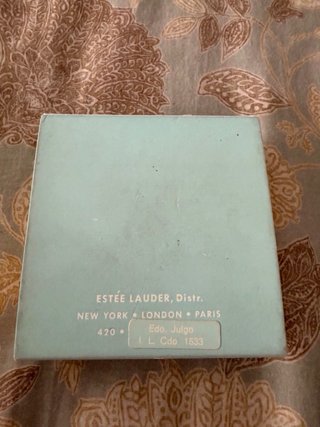 Estee Lauder Pressed Powder Compact. Antiguo