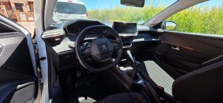 Peugeot 208 2022