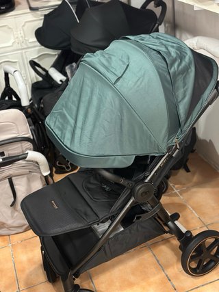 Silla de paseo plegable color verde