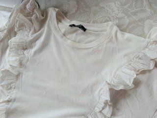Blusa camisa con volantes