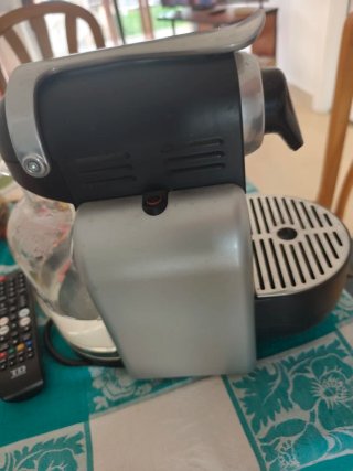 Cafetera Nespresso DeLonghi