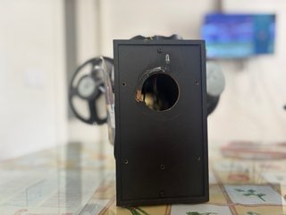 Altavoz Negro y Blanco