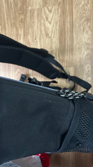 Mochila Boulder senderismo negra y gris
