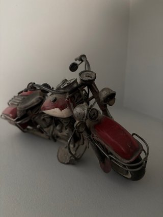 Maqueta Moto Cruiser Amarilla