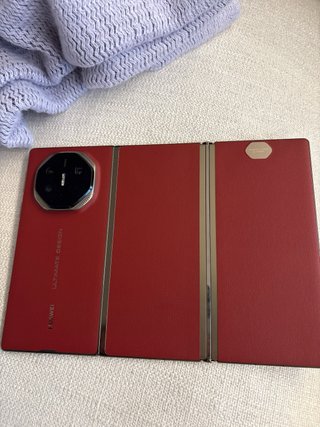 Huawei Mate X - Nuevo con detalle pequeño golpe