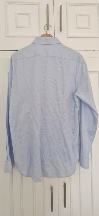 Camisa de vestir azul para hombre