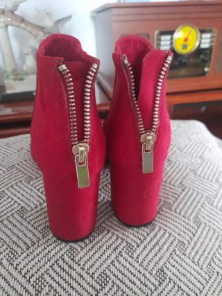Botines Pull&Bear rojos talla 37