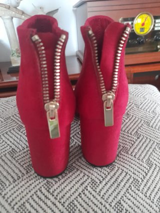 Botines Pull&Bear rojos talla 37