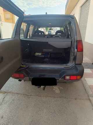 Nissan Terrano II 1999