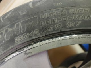 Llantas 18 con Neumáticos 225/40 R18