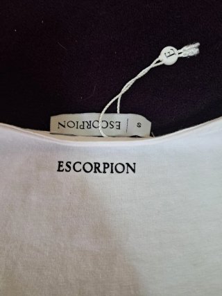 Camiseta Escorpión Blanca Talla s