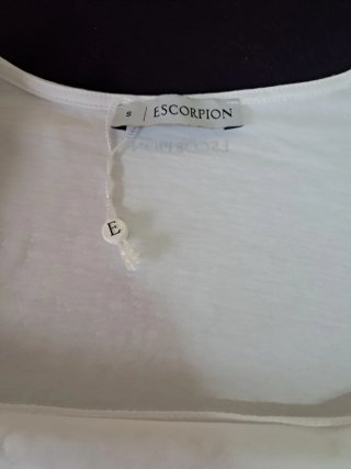 Camiseta Escorpión Blanca Talla s