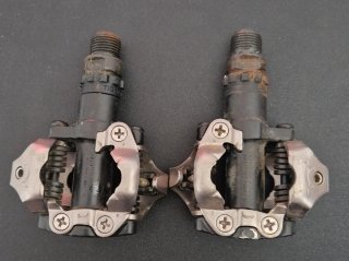 Pedales Shimano SPD M520