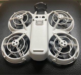 Dron DJI NEO 135gr