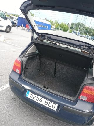 wolswaguen golf 2003