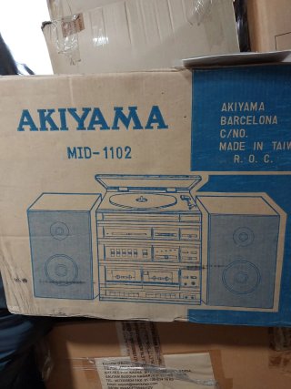 Cadena Akiyama Tocadiscos Negro