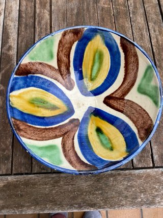 Bol de cerámica rústico pintado